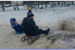 25_11_12_sanki_z_Xavierem_04